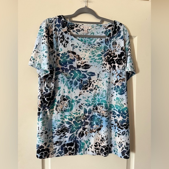 JM Collection Floral Print Textured Top - Light Blue Hues Women’s size XL - Picture 1 of 16